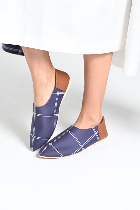 navy blue checkered shoes